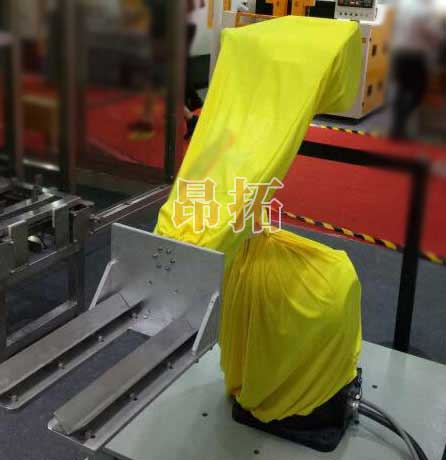<b>碼垛機(jī)器人防護(hù)服</b> <b>碼垛機(jī)器人防護(hù)服</b>
